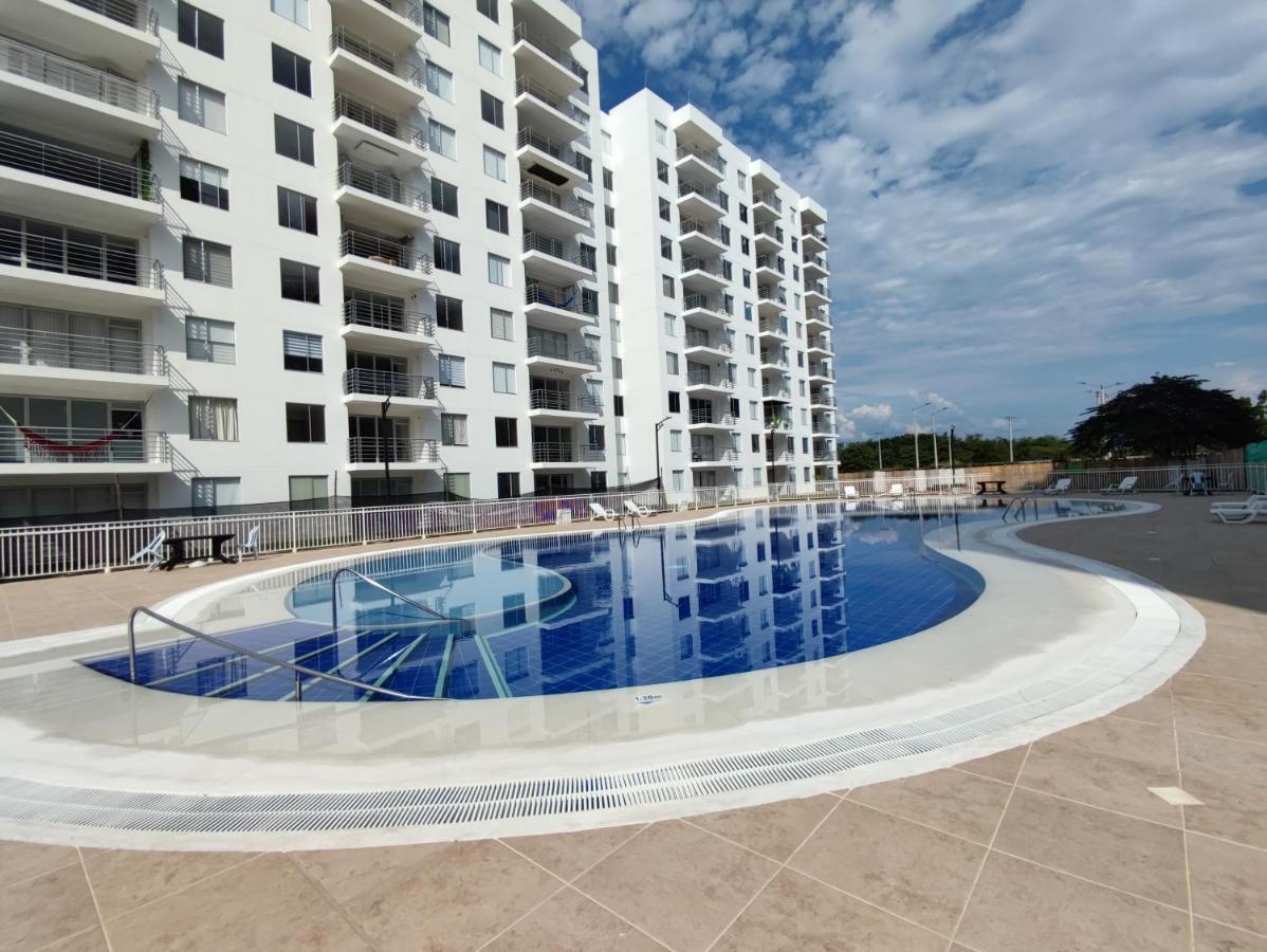 Hermoso Con Piscina *