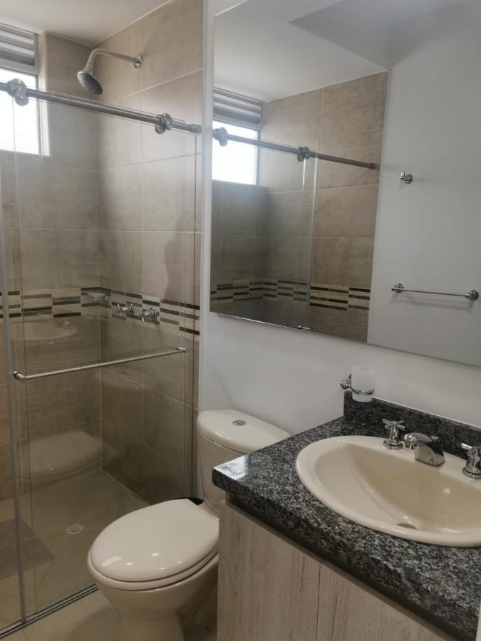 Hermoso Con Piscina Apartment Girardot