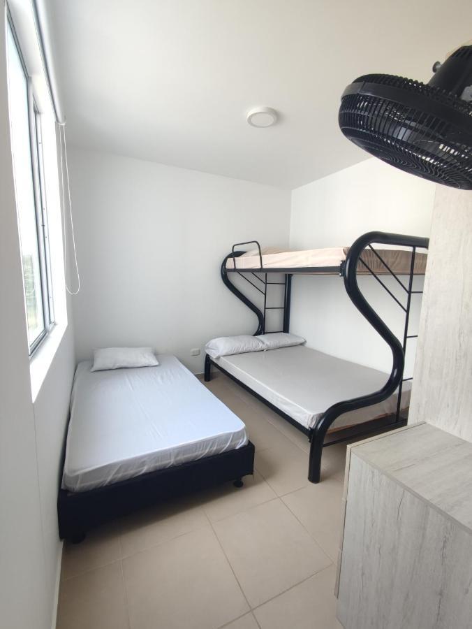 Apartment Hermoso Con Piscina Girardot