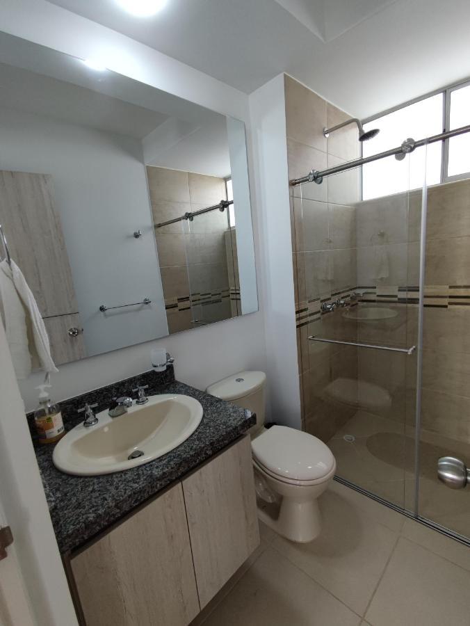 Hermoso Con Piscina