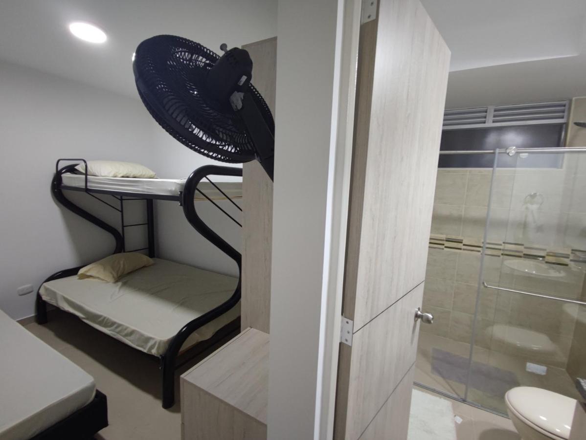 Hermoso Con Piscina Apartment Girardot